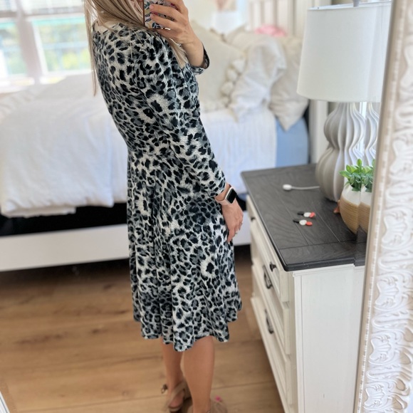 VESADE black & white dress - Picture 13 of 13